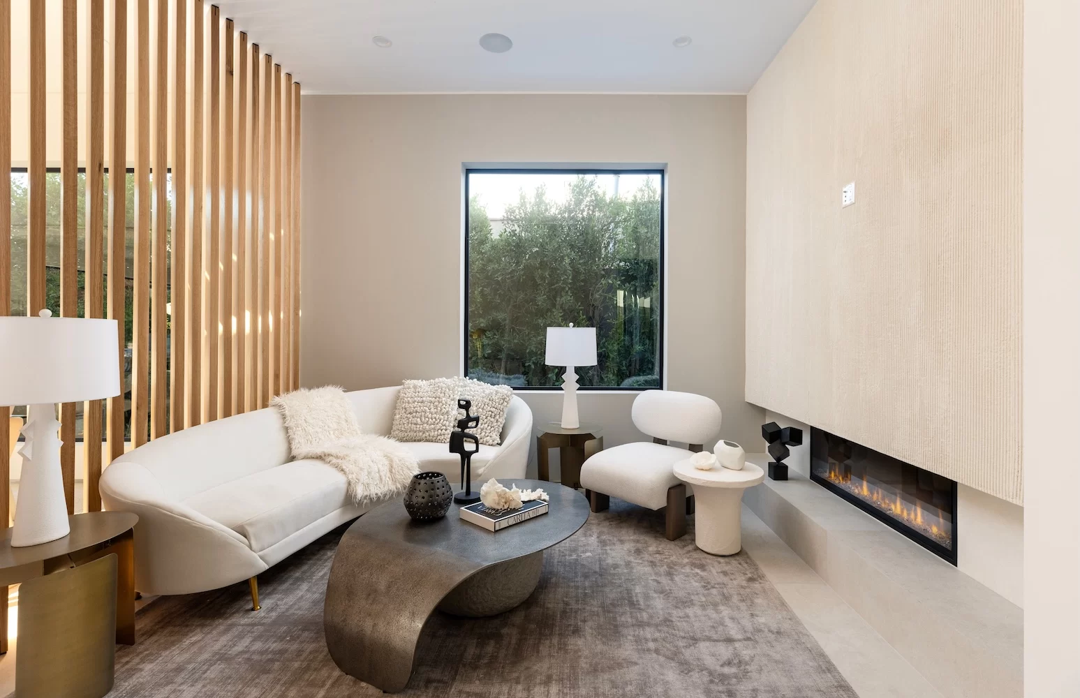 luxury home builders in los angeles